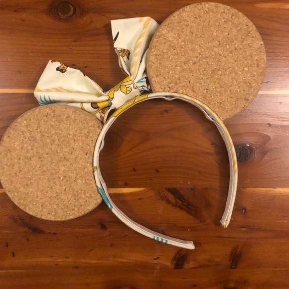 Lion king Cork Pin Trading Ears - Picture 3 of 6